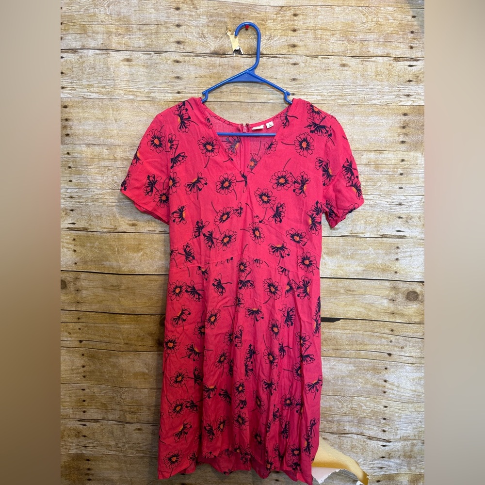 Gap floral dress 🛍